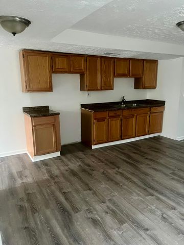 1004 Greenup Street, Covington, KY 41011