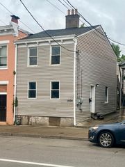 1004 Greenup Street, Covington, KY 41011