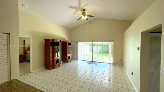 19011 NW 79th Ct, Hialeah, FL 33015