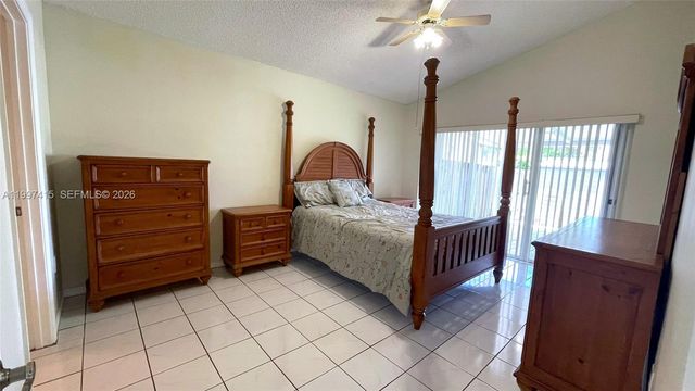 19011 NW 79th Ct, Hialeah, FL 33015