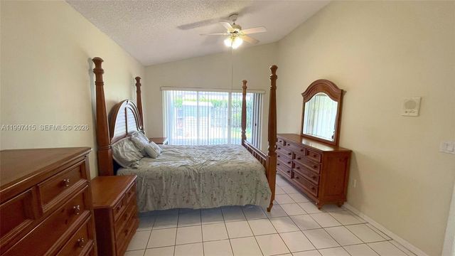 19011 NW 79th Ct, Hialeah, FL 33015