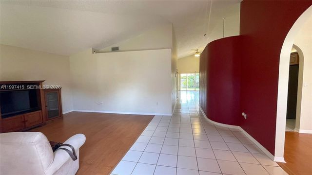 19011 NW 79th Ct, Hialeah, FL 33015