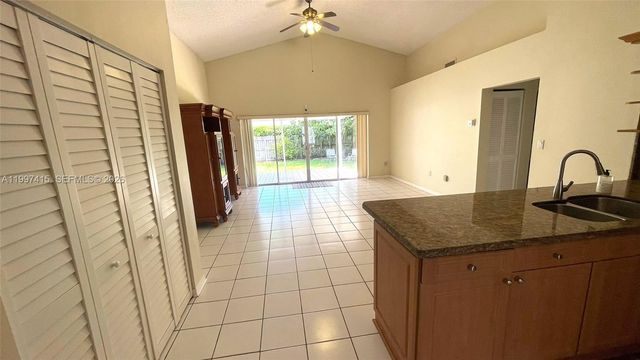 19011 NW 79th Ct, Hialeah, FL 33015