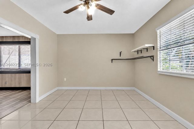 5088 2nd Rd, Lake Worth, FL 33467