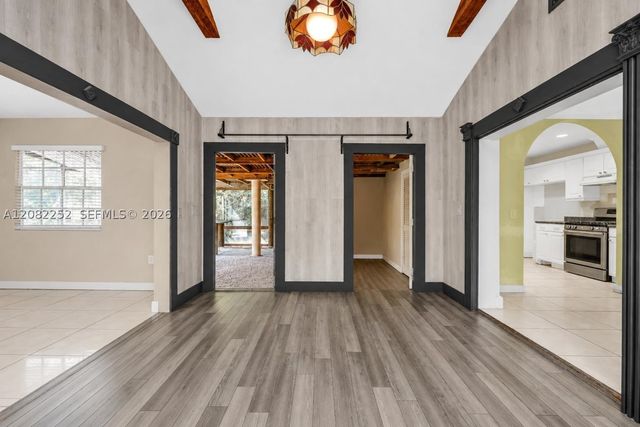 5088 2nd Rd, Lake Worth, FL 33467