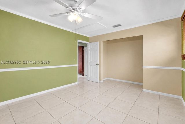 5088 2nd Rd, Lake Worth, FL 33467