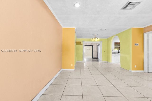 5088 2nd Rd, Lake Worth, FL 33467