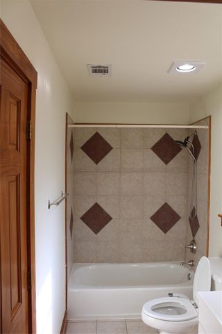 107 S Laurelwood DR B, Austin, TX 78733