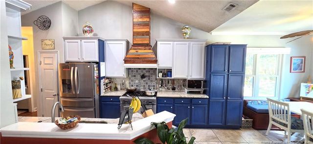 6104 Castlebrooke Lane, Linden, NC 28356