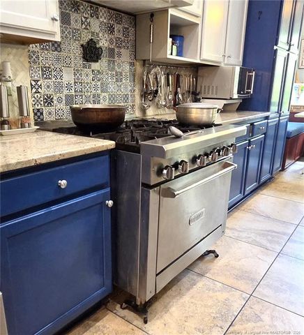6104 Castlebrooke Lane, Linden, NC 28356
