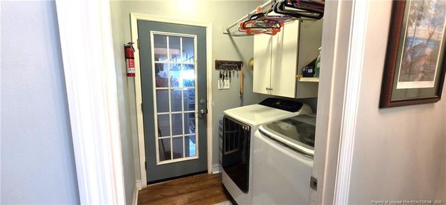 6104 Castlebrooke Lane, Linden, NC 28356