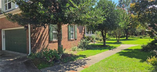 6104 Castlebrooke Lane, Linden, NC 28356