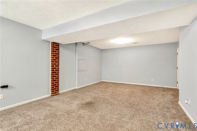 6425 Somerton Pl, Sandston, VA 23150