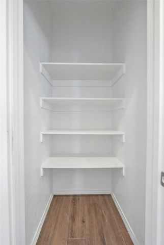 2933 Dixondale Drive, Fort Worth, TX 76108