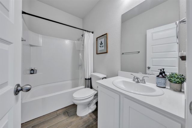 2933 Dixondale Drive, Fort Worth, TX 76108