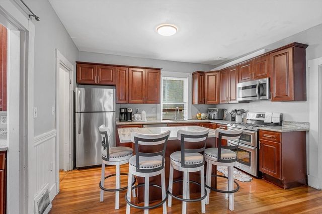 77 Verona St, Lynn, MA 01904