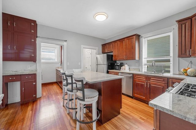 77 Verona St, Lynn, MA 01904