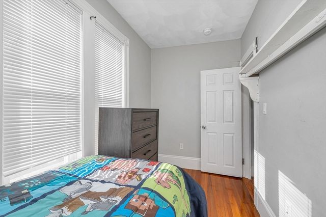 77 Verona St, Lynn, MA 01904