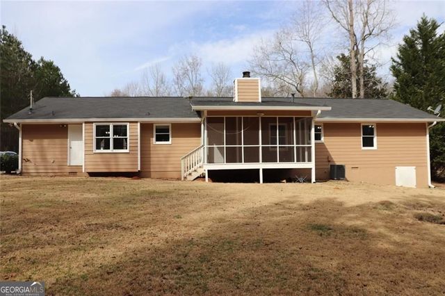 150 Bunny Lane, Fayetteville, GA 30215