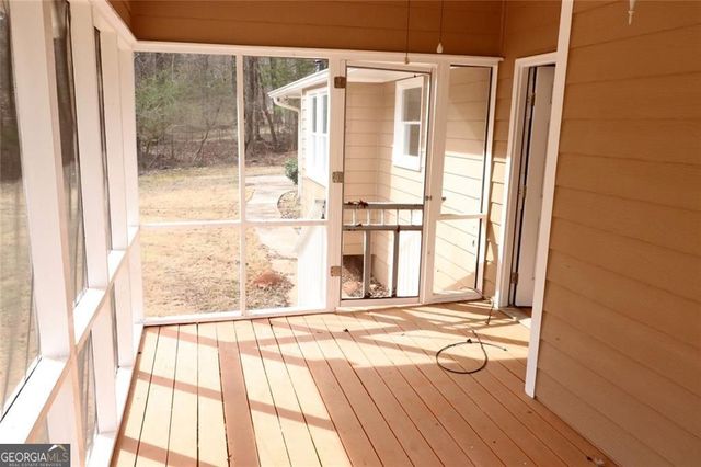 150 Bunny Lane, Fayetteville, GA 30215