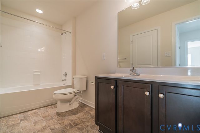 4879 Donner Ct, Quinton, VA 23141