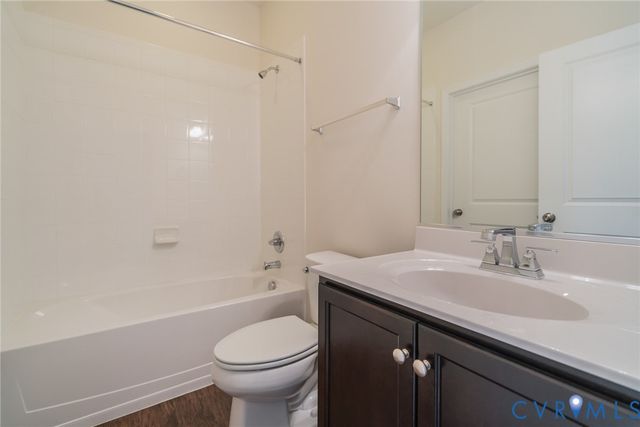 4879 Donner Ct, Quinton, VA 23141
