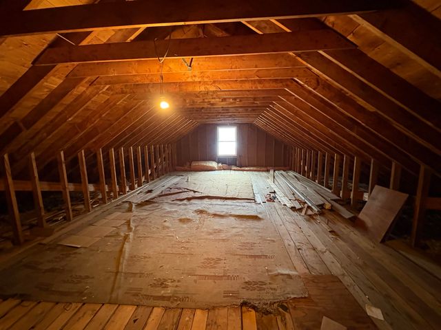65 Skyline Drive, Lyndon, VT 05851