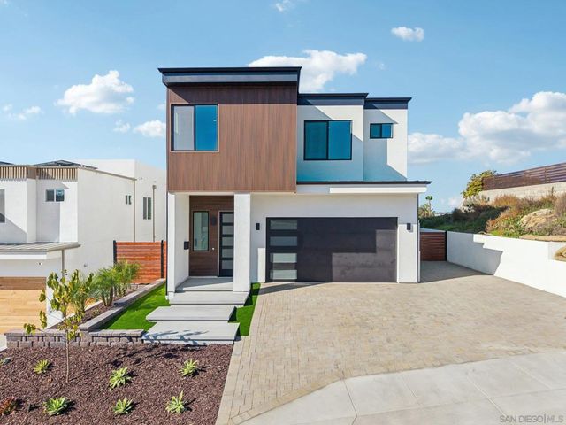 1860 Illion, San Diego, CA 92110