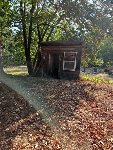 149 Beaver Lane, Canyonville, OR 97417