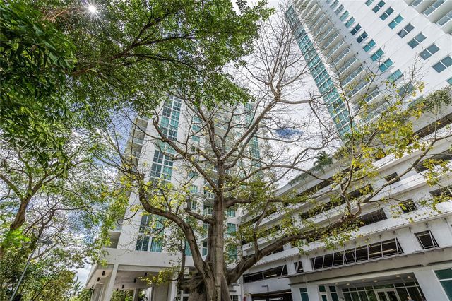 1861 S River Drive 1003, Miami, FL 33125