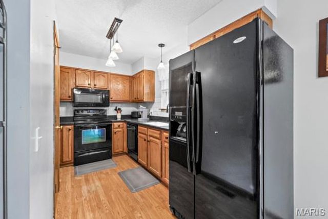 324 Bridlewood Road, Festus, MO 63028