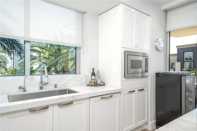 3043 Scholarship, Irvine, CA 92612
