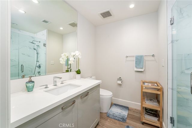 3043 Scholarship, Irvine, CA 92612