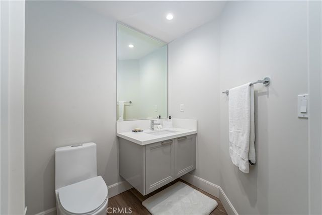 3043 Scholarship, Irvine, CA 92612