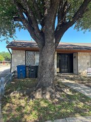 6550 Fairdale DR, San Antonio, TX 78218