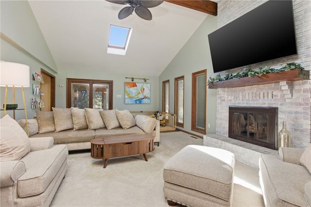 2443 Saunders Station Rd, Monroeville, PA 15146