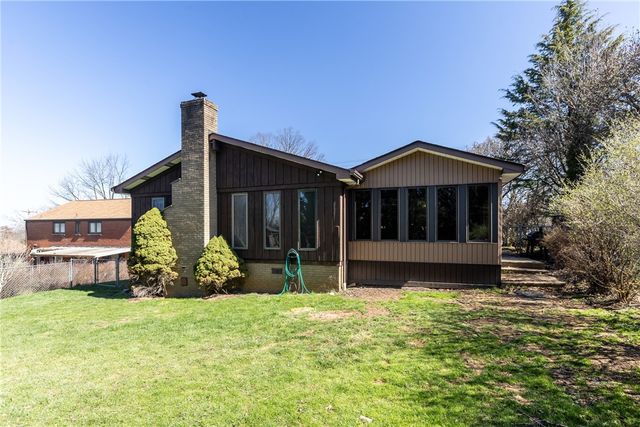 2443 Saunders Station Rd, Monroeville, PA 15146