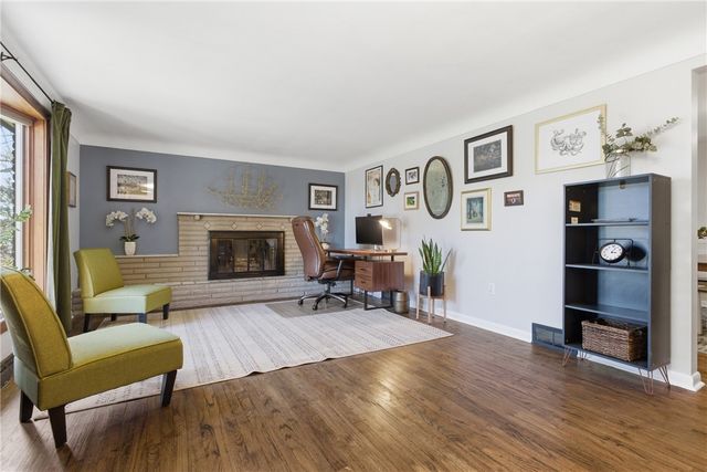 2443 Saunders Station Rd, Monroeville, PA 15146