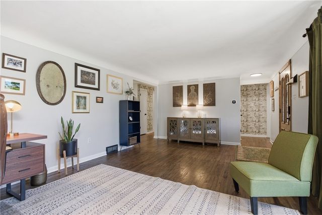 2443 Saunders Station Rd, Monroeville, PA 15146