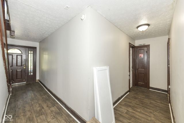 1120 E 30th Street, Anderson, IN 46016