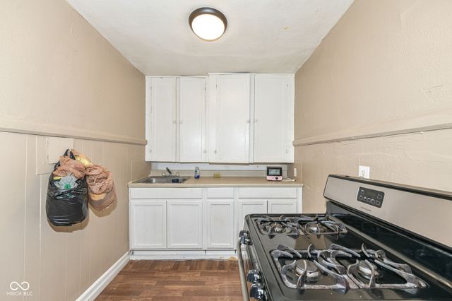 1120 E 30th Street, Anderson, IN 46016