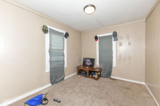 1120 E 30th Street, Anderson, IN 46016
