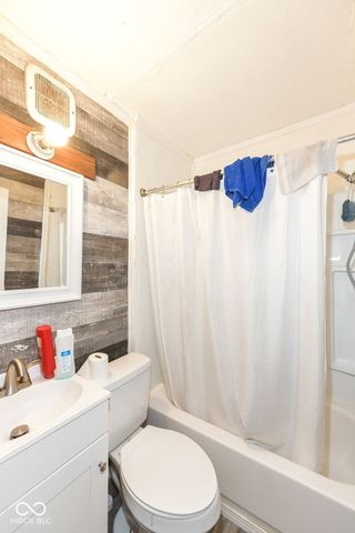 1120 E 30th Street, Anderson, IN 46016