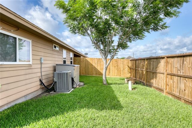 4750 Grand Junction Dr 43, Corpus Christi, TX 78413
