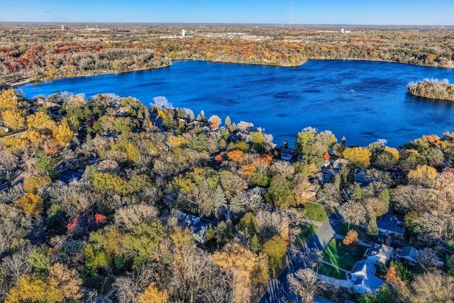 3333 Lake Johanna Boulevard, Arden Hills, MN 55112