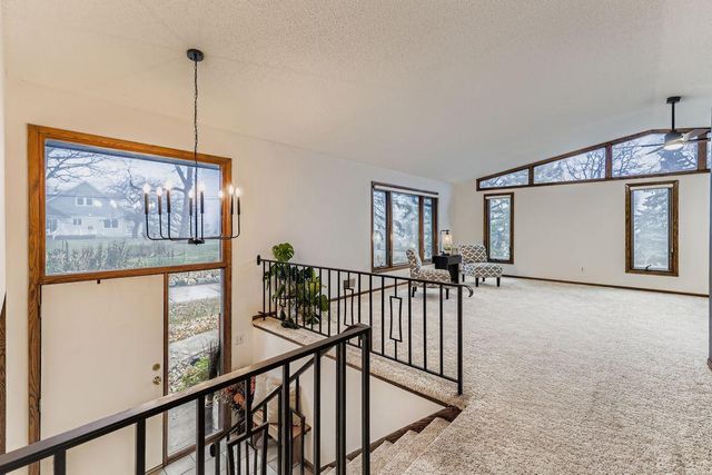 3333 Lake Johanna Boulevard, Arden Hills, MN 55112