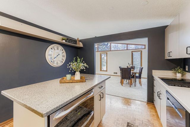 3333 Lake Johanna Boulevard, Arden Hills, MN 55112