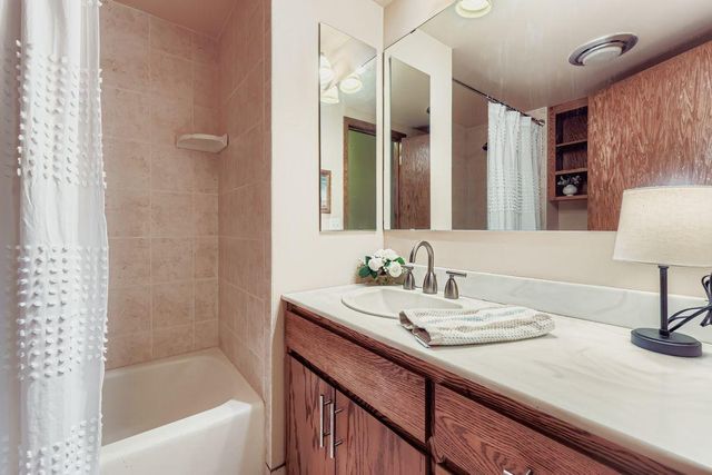 3333 Lake Johanna Boulevard, Arden Hills, MN 55112