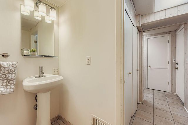 3333 Lake Johanna Boulevard, Arden Hills, MN 55112