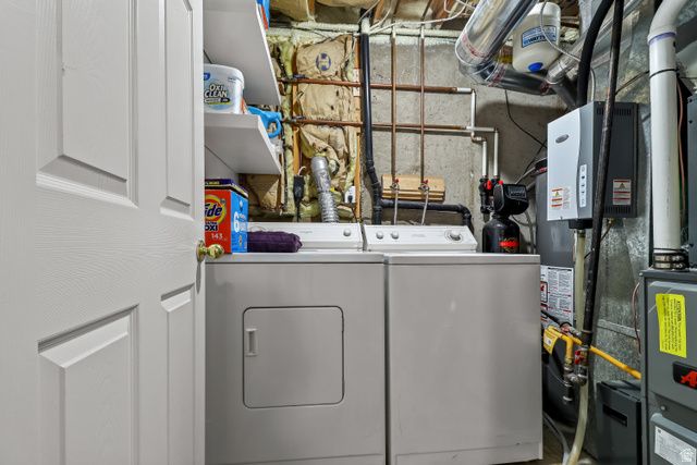 1643 N 2225 W, Clinton, UT 84015